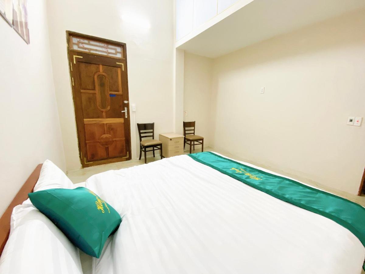 Homestay Hong Anh Донг Ван Екстериор снимка