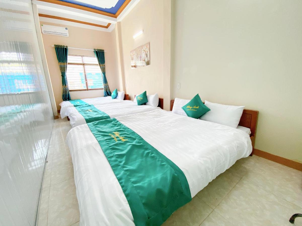 Homestay Hong Anh Донг Ван Екстериор снимка
