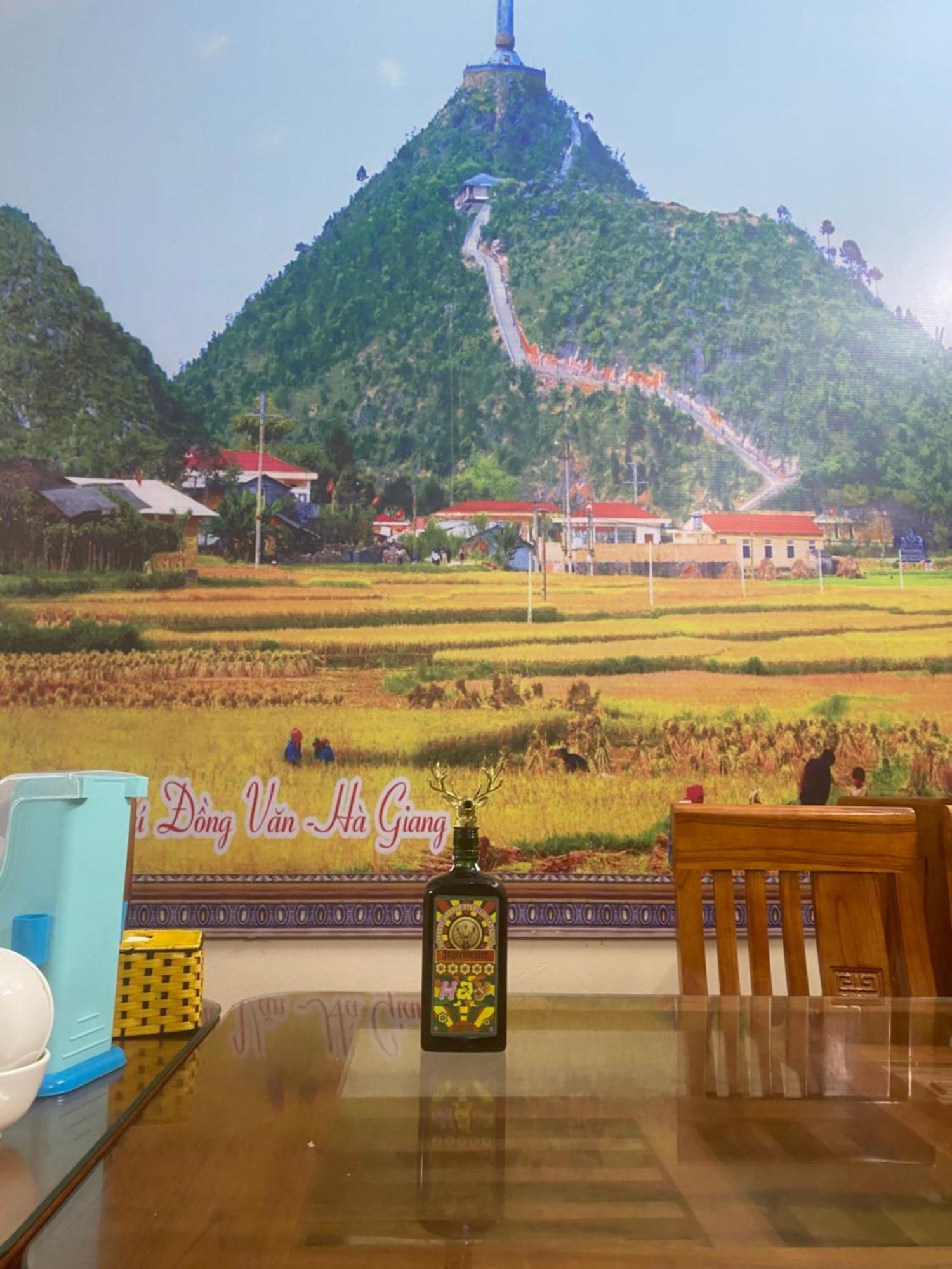 Homestay Hong Anh Донг Ван Екстериор снимка